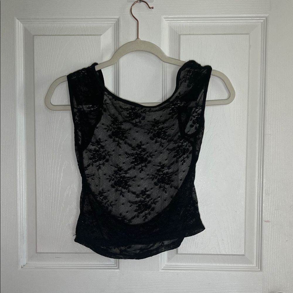 Black Lace Sleeveless Top